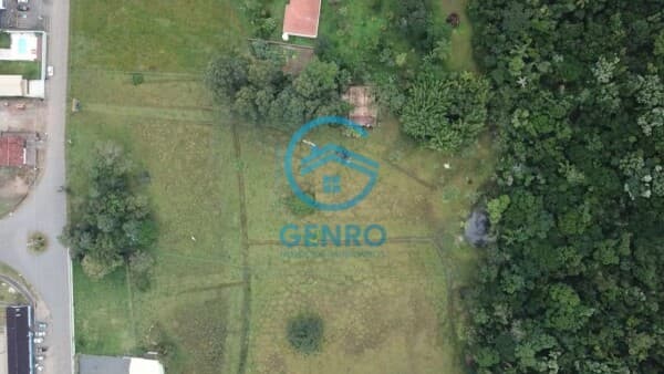 Sitio com Ótima Localização e Terreno de 60.000m² ( 06 HECTARES ) à venda em Porto Belo/SC