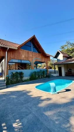 Chácara em Meio a Natureza com Piscina e Terreno de 2.000m² à venda em Canelinha/SC