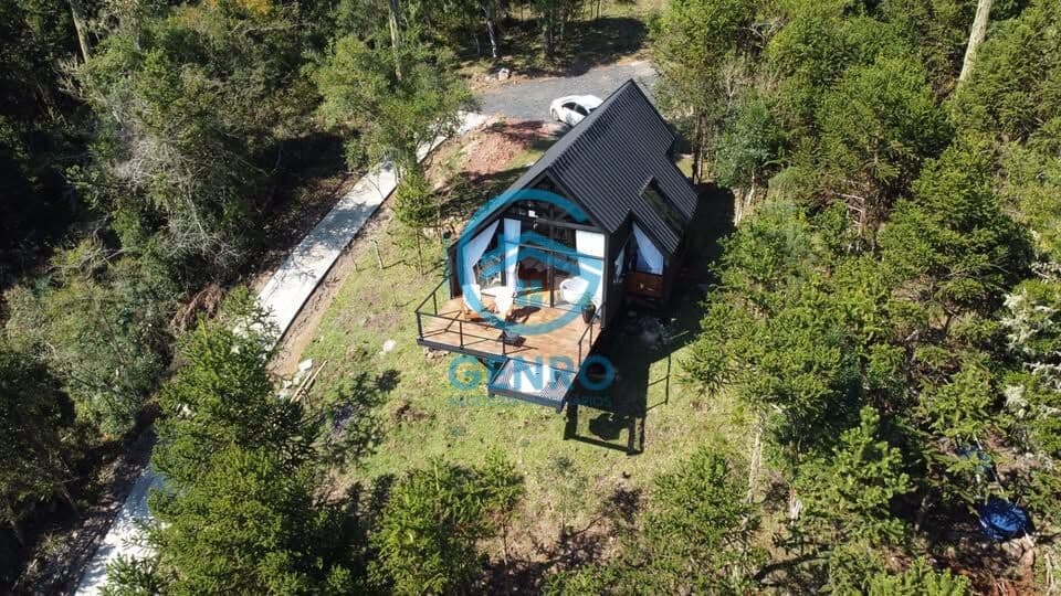 Chalé Mobiliado com Vista para as Montanhas na Serra Catarinense e Terreno de 4.000m² à venda em Urubici/SC