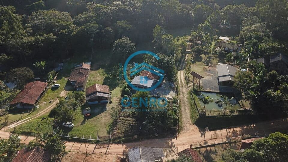 Chácara com Lagoa com Peixes e Terreno de 1.480m² à venda em Canelinha/SC