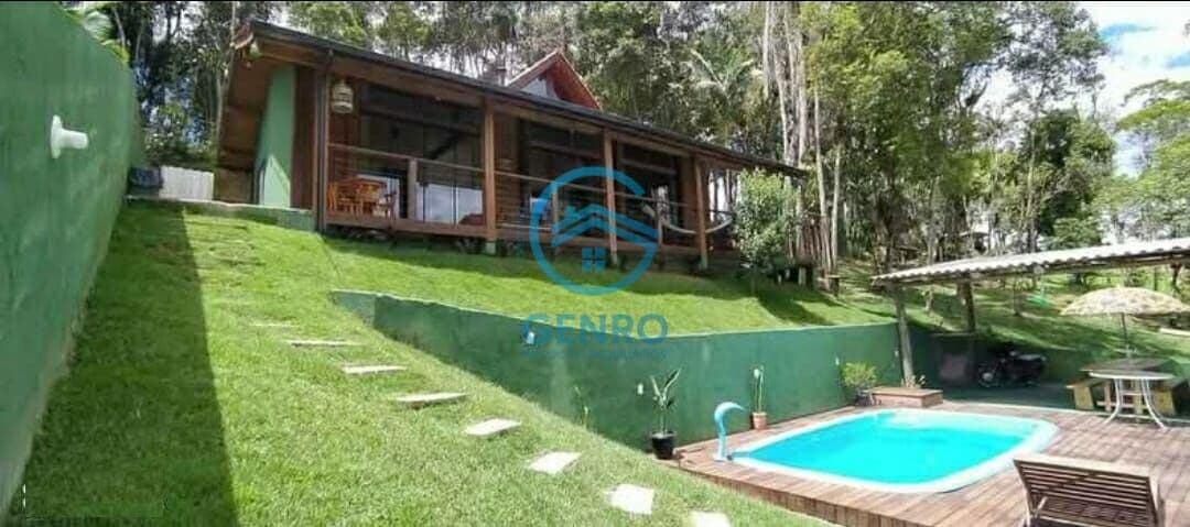 Chalé em Meio a Natureza com Piscina e Terreno de 630m² à venda em Santo Amaro da Imperatriz/SC