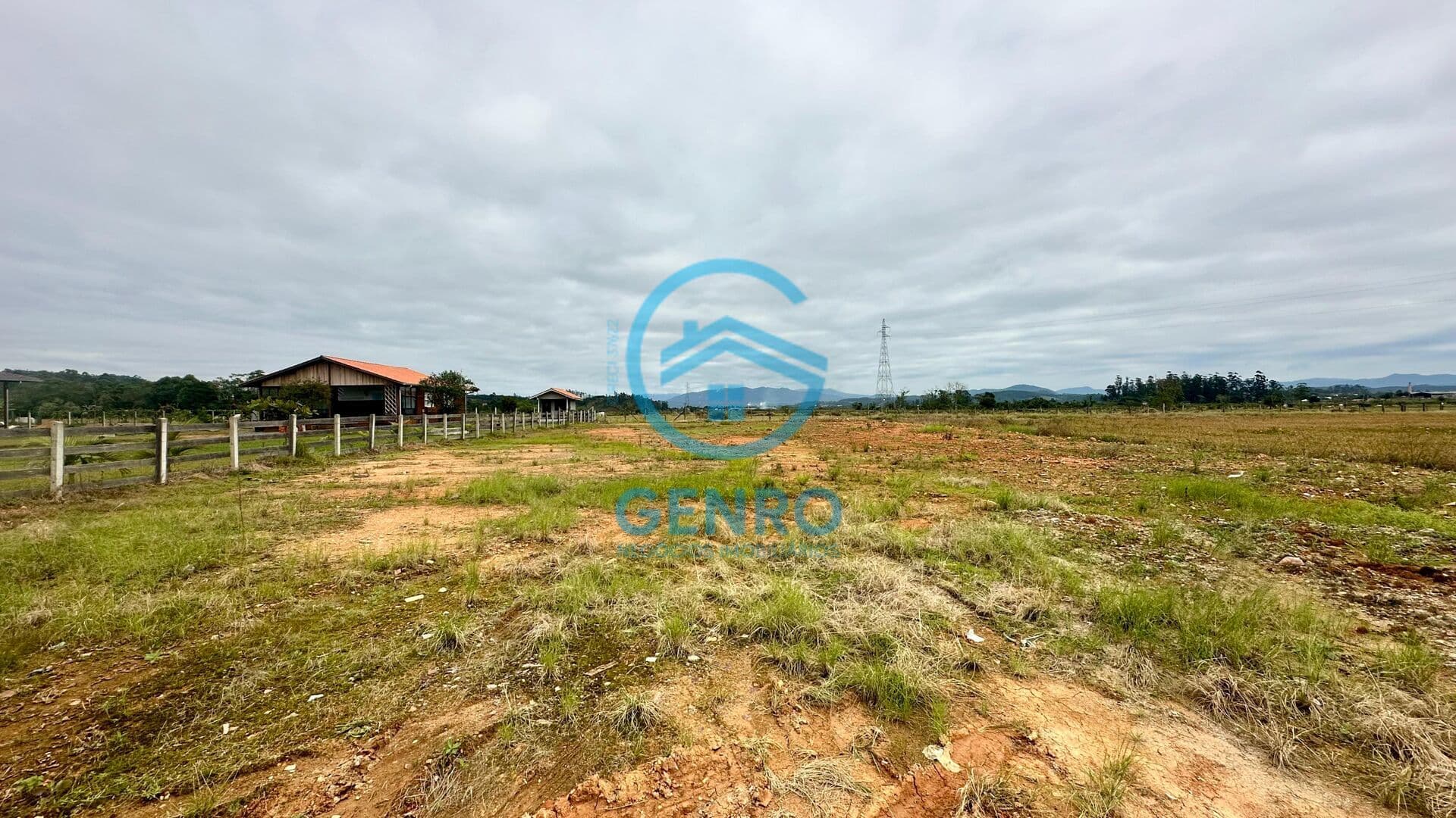 Lote para Chácara em Condomínio Rural com Terreno com Escritura Pública de 1.700m² à venda em Canelinha/SC