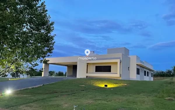 Casa no Condomínio Rosa de Sarom em Santa Terezinha de Itaipu/PR