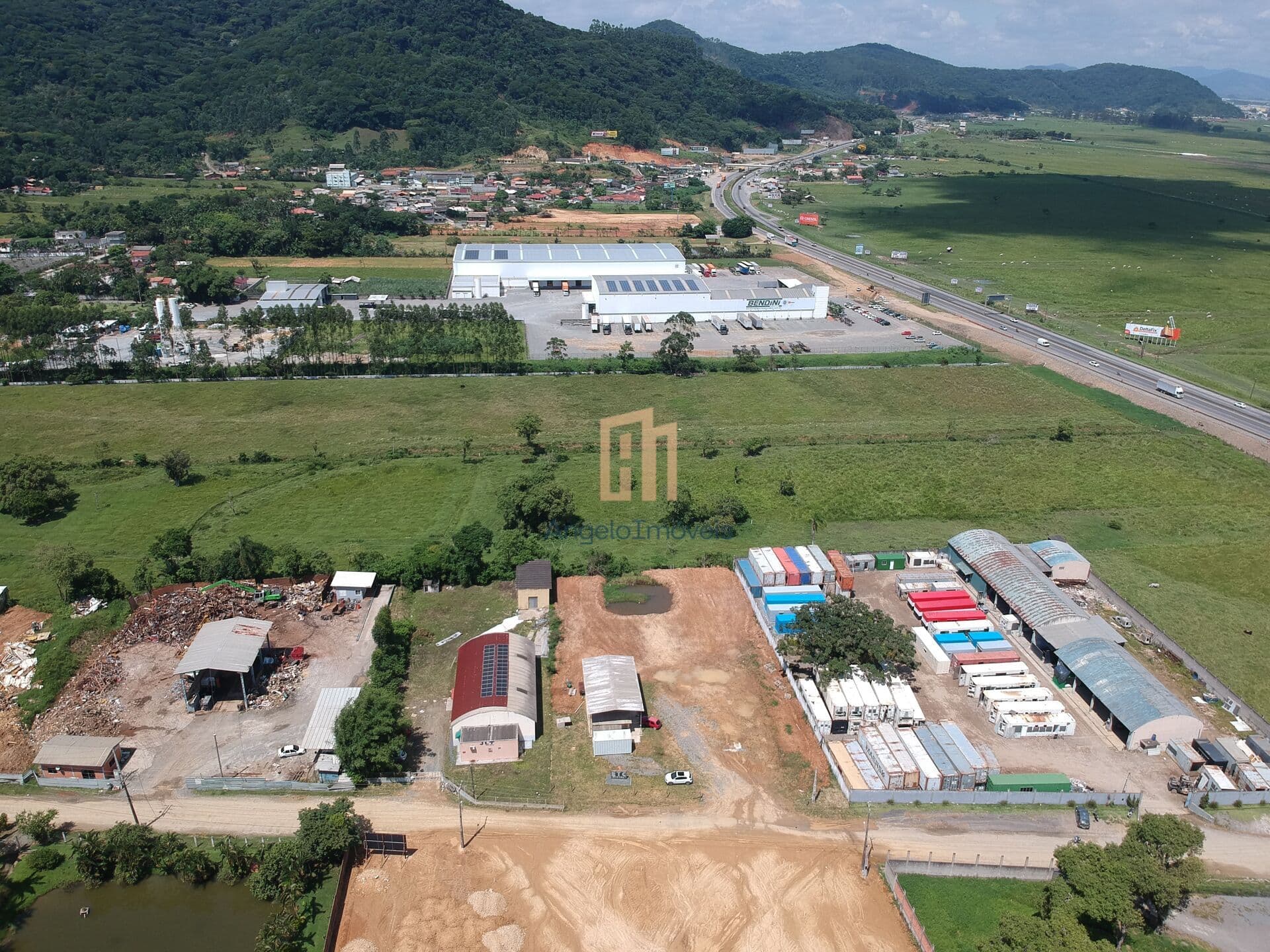 Terreno com 5.000 m2 no bairro São Cristovão, Penha/SC