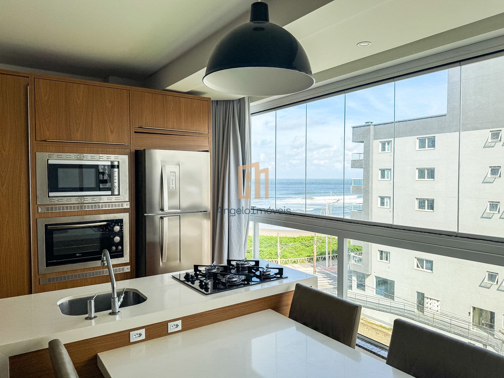 Apartamento mobiliado com vista para o mar no Gravatá em Navegantes | 2 suítes mobiliado
