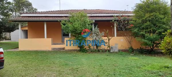 Fazenda/Sítios/Chácaras em Itirapina - Planalto Serra Verde