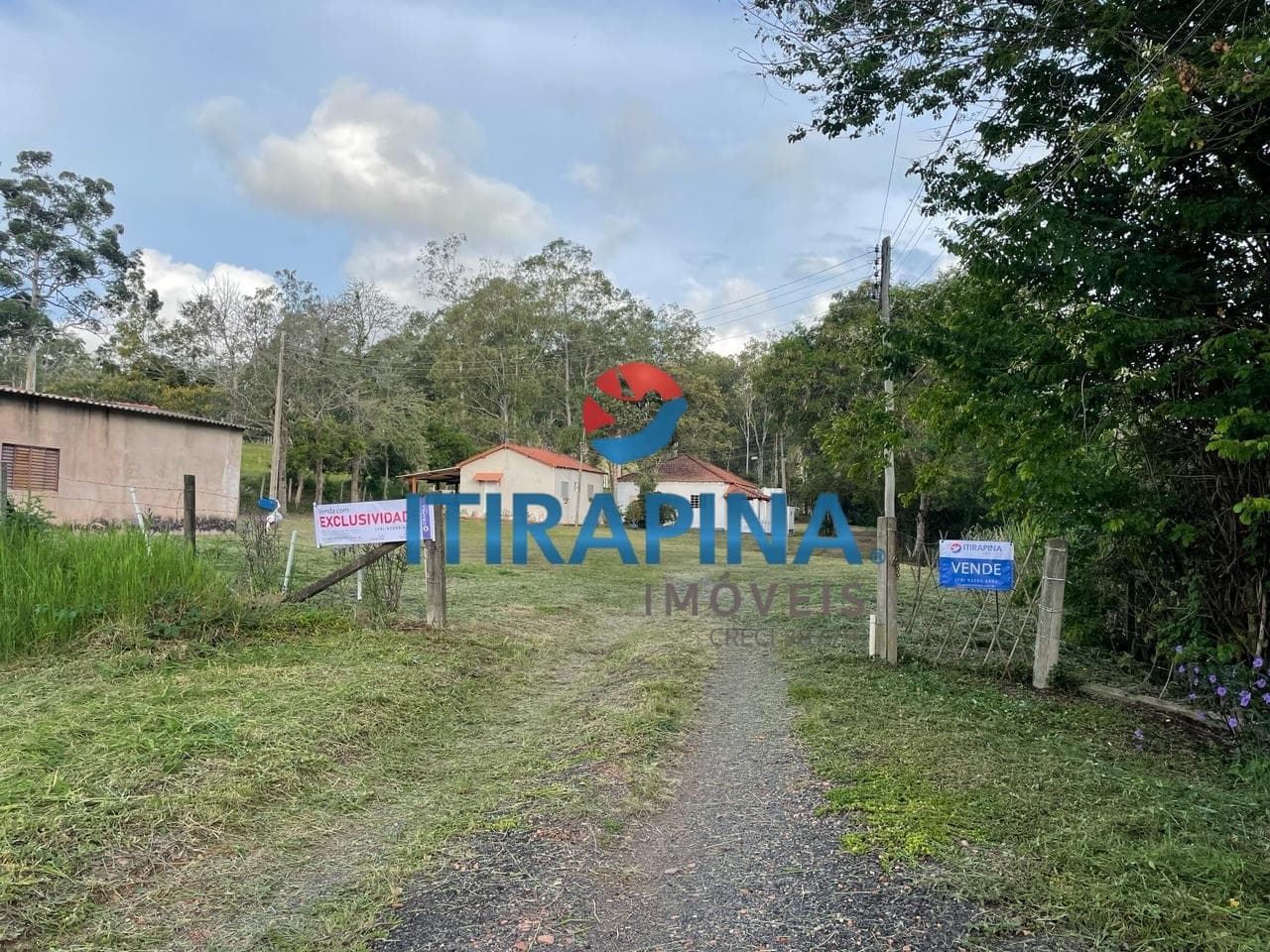 Chácara em Monte Alegre, Itirapina/SP