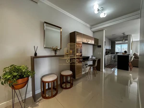 Ótimo APARTAMENTO DE FRENTE PARA A JÚLIO