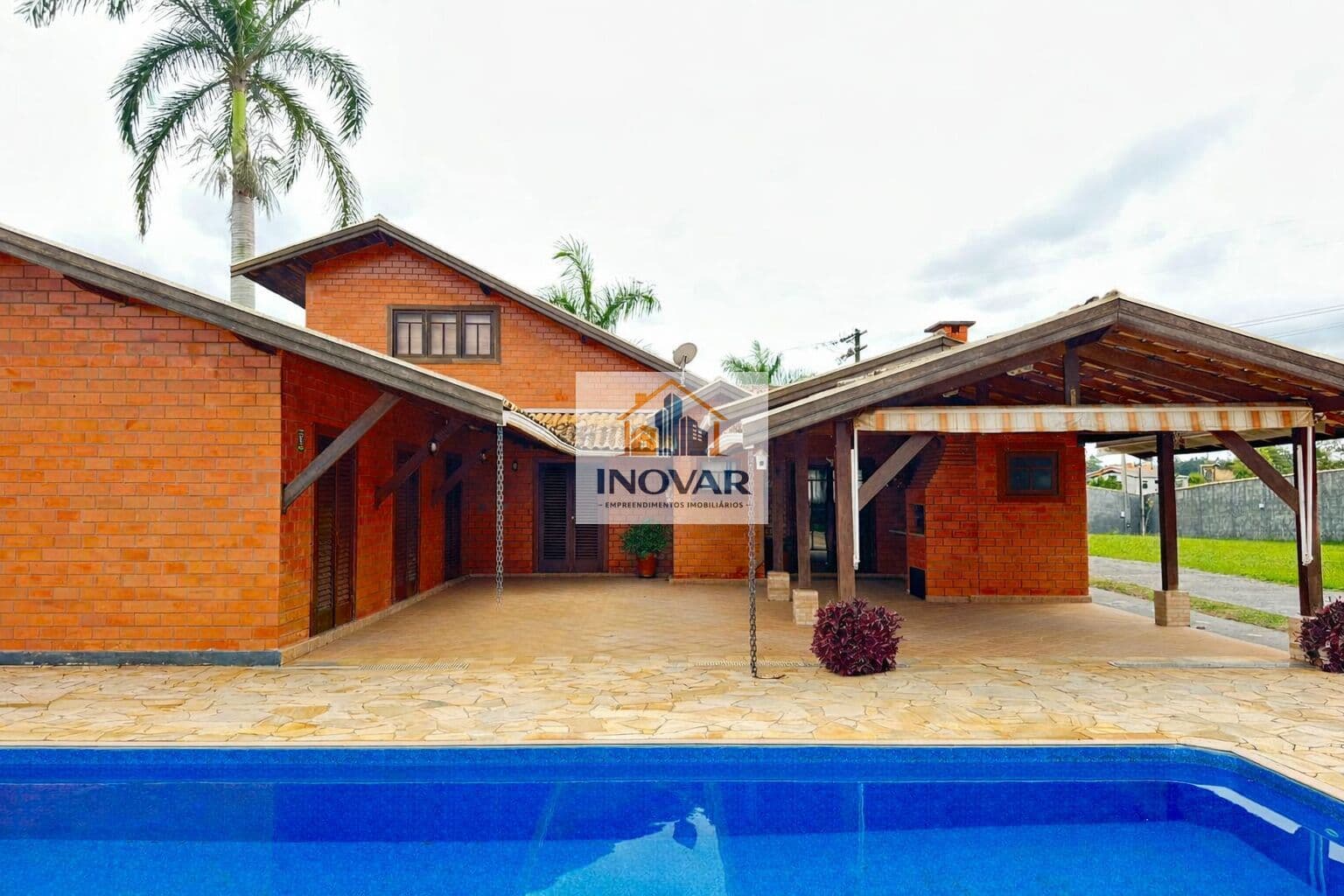 Chácara à Venda
