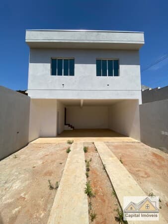 Casa a Venda