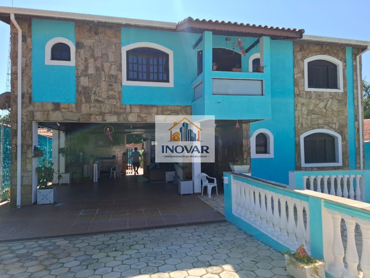 Casa à Venda