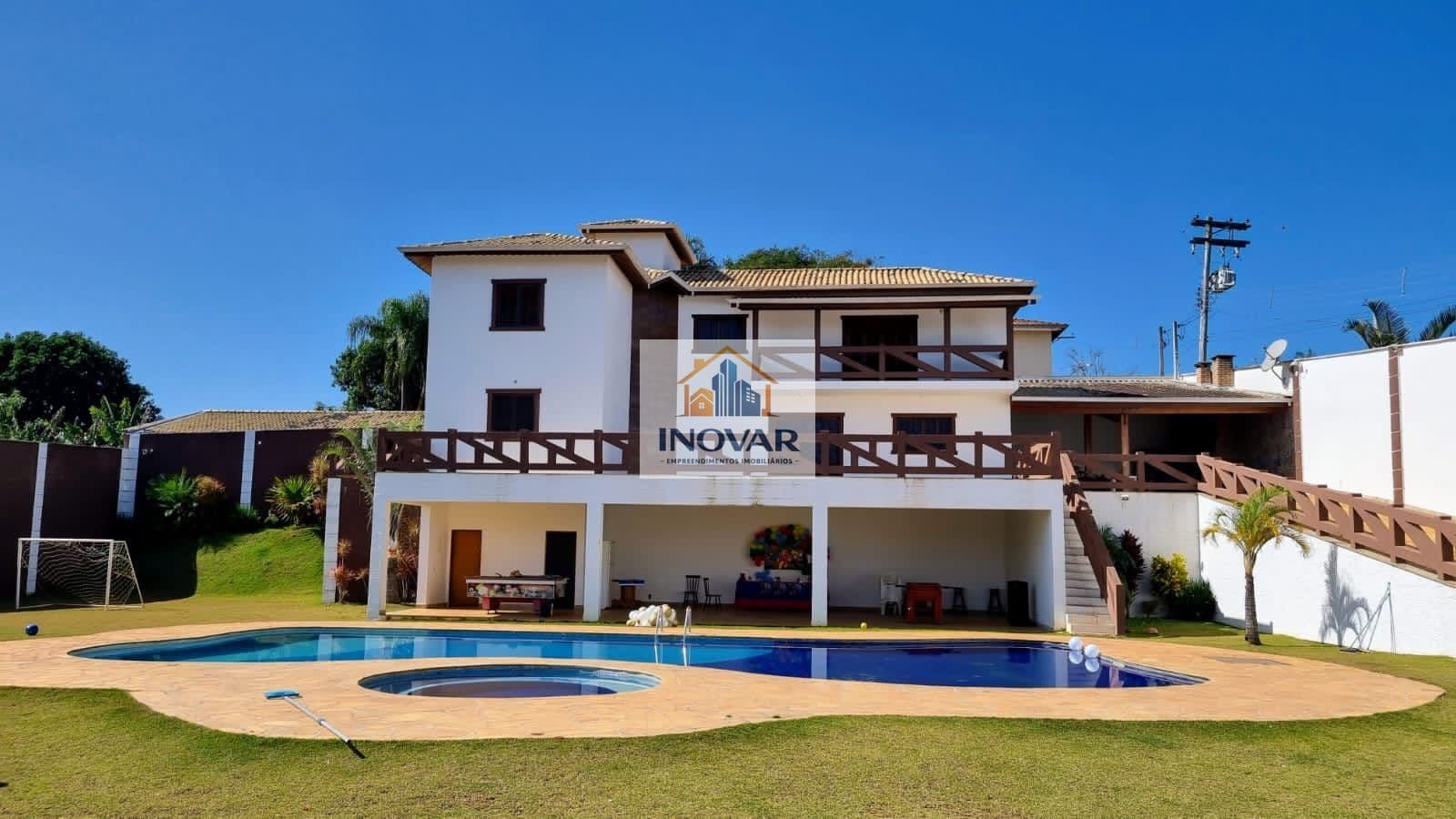 Chácara à Venda