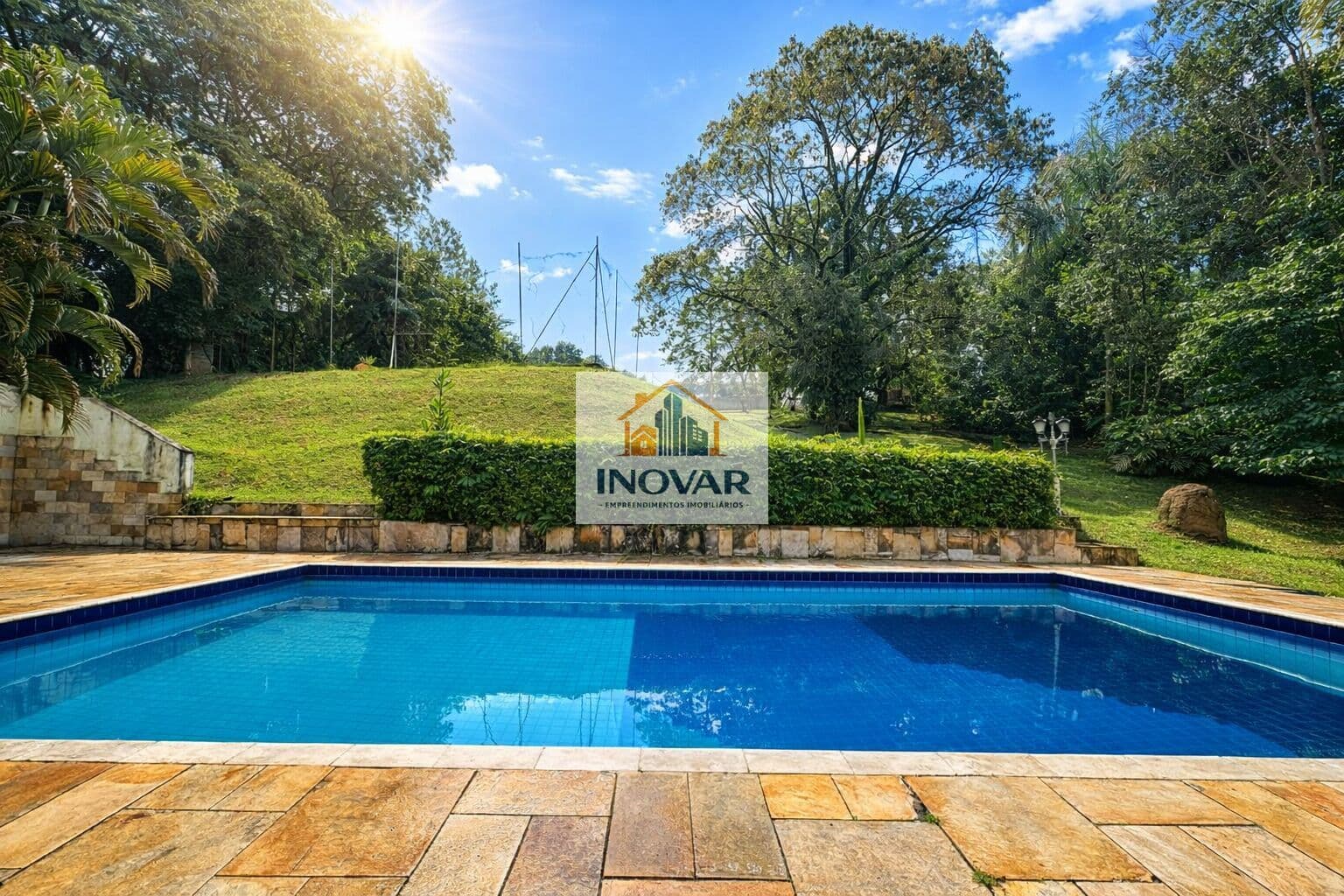 Chácara à Venda