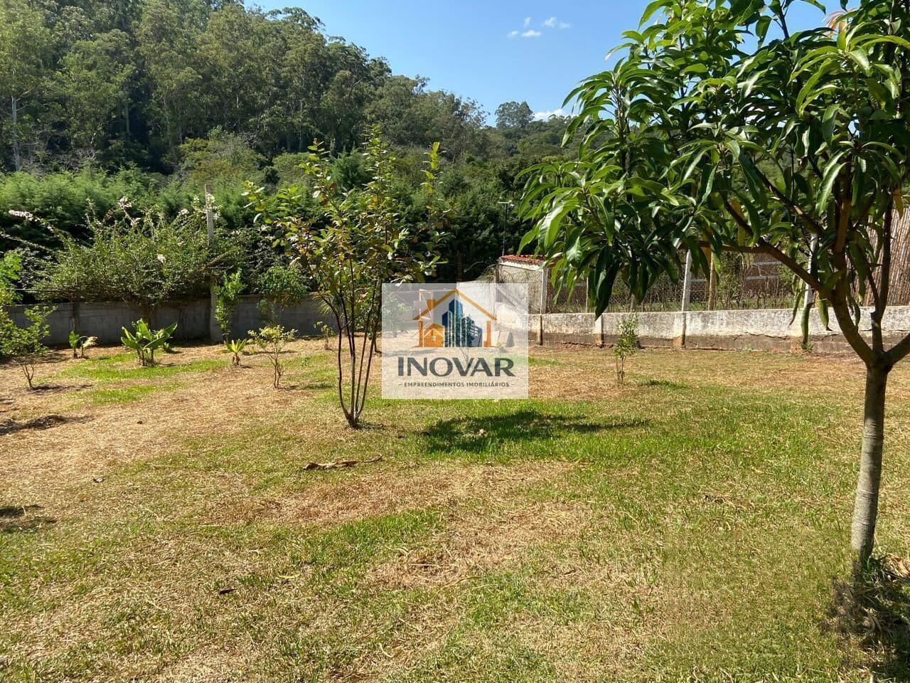 Terreno à Venda