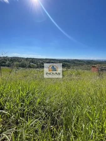 Terreno à Venda