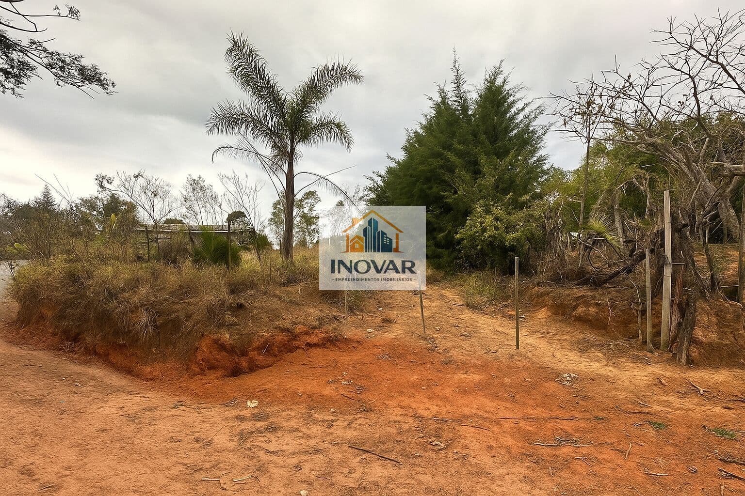 Terreno à Venda