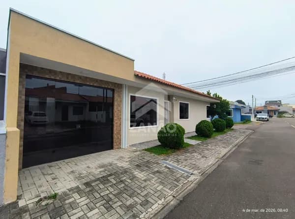 Casa em Santa Terezinha, Fazenda Rio Grande/PR