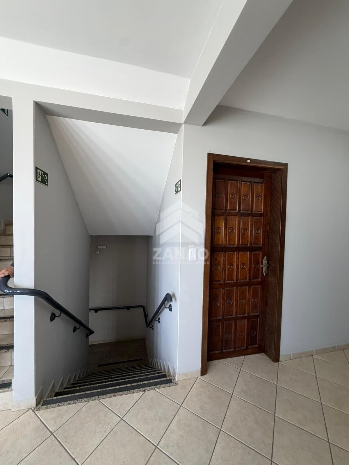 Sala comercial Andar Comercial em Pioneiros, Fazenda Rio Grande/PR