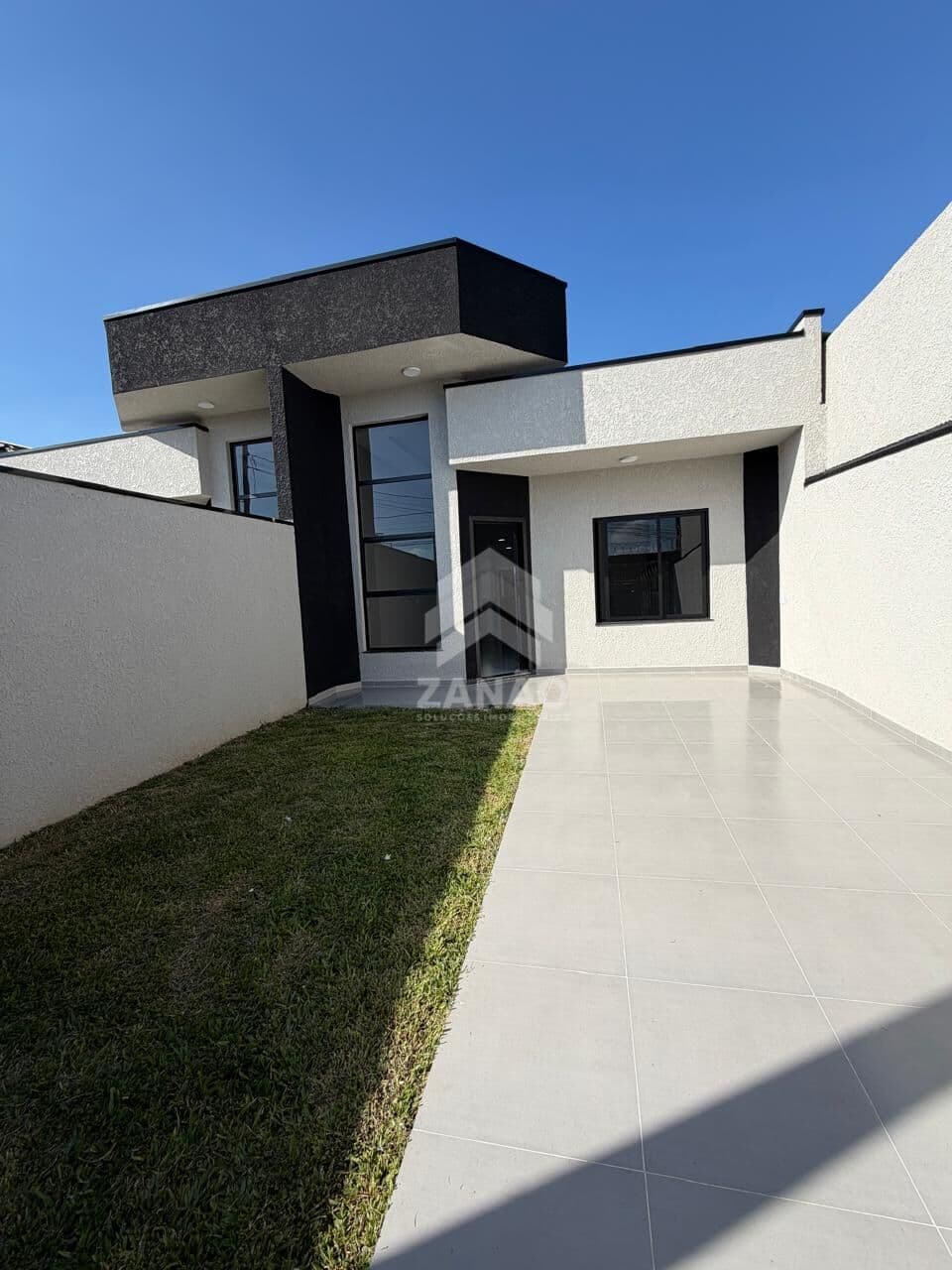 Casa em Nações, Fazenda Rio Grande/PR
