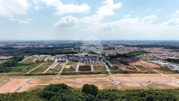 Lote/Terreno em Fazenda Rio Grande - Gralha Azul
