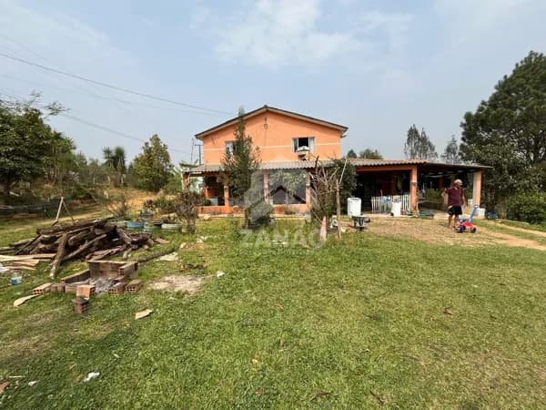 Fazenda/Sítios/Chácaras em Fazenda Rio Grande - Centro