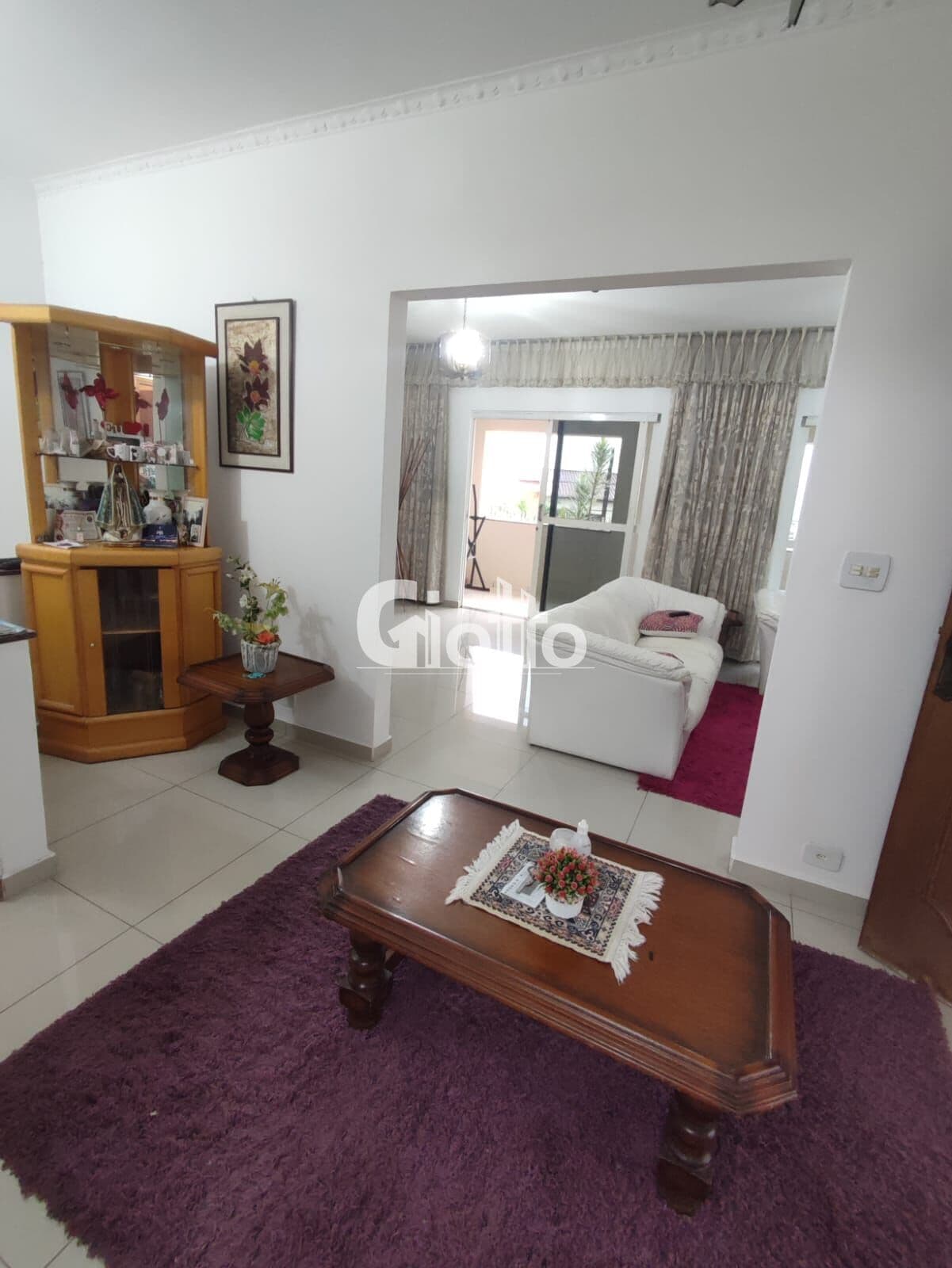 Casa à venda no Alto Ipiranga, Mogi das Cruzes/SP - 03 dormitórios