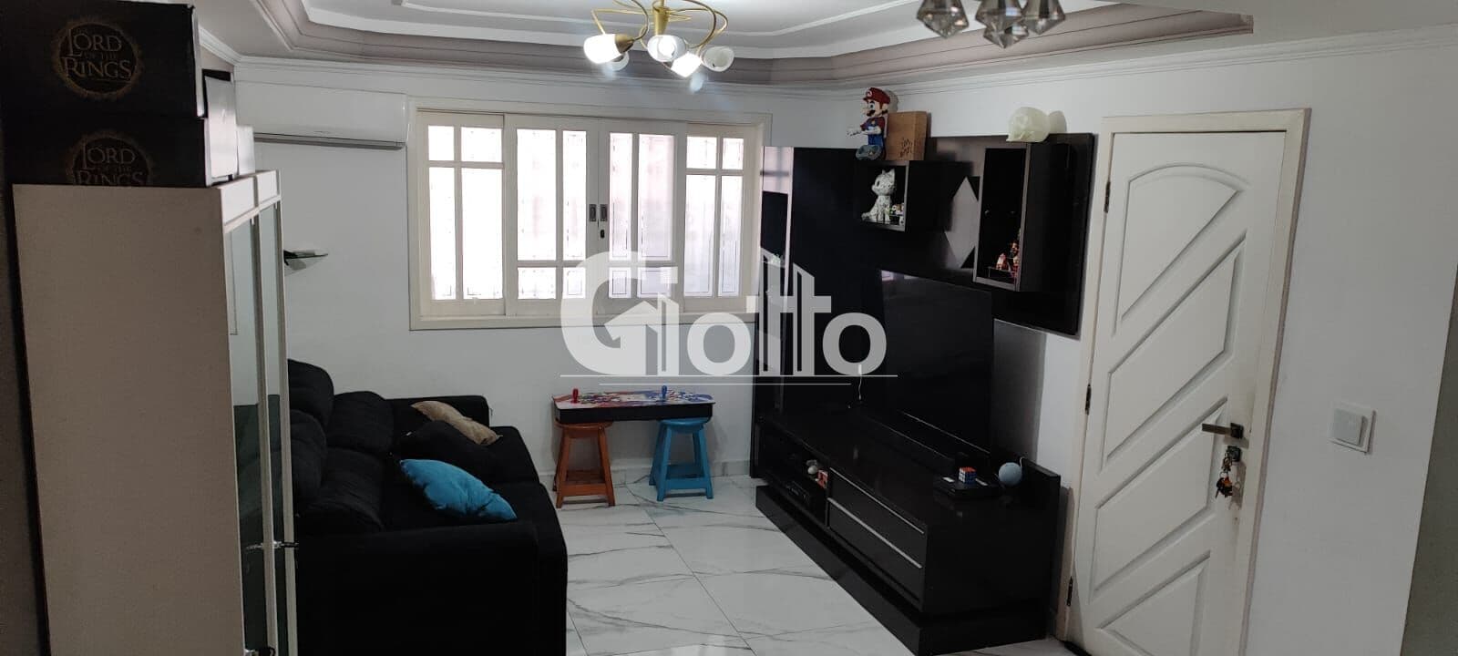 Casa em Chácara das Flores, Mogi das Cruzes/SP