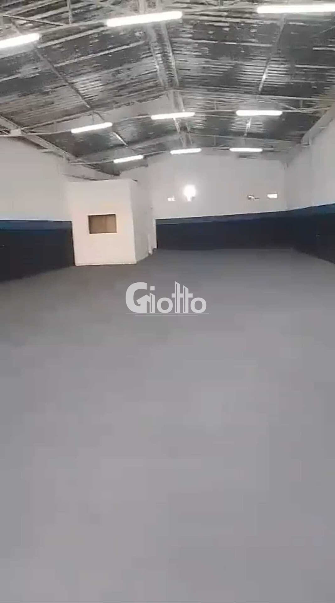 Galpão Comercial para locação no Centro de Mogi das Cruzes -250m²
