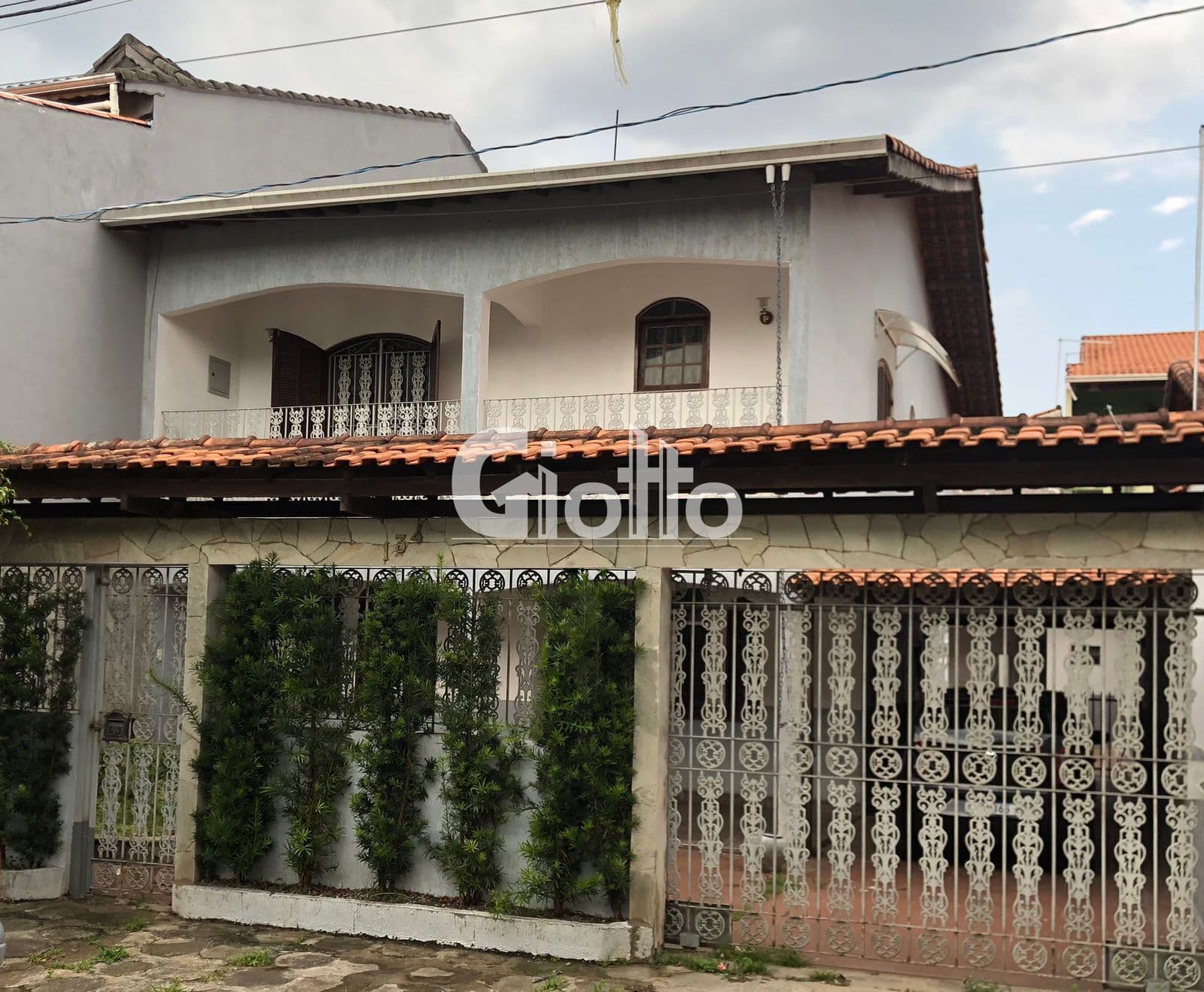 Casa Sobrado - Jd. Medina/Poá