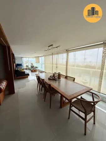 Apartamento Frente mar em Jaguaribe, todo reformado, com 4 suites, área de lazer completa