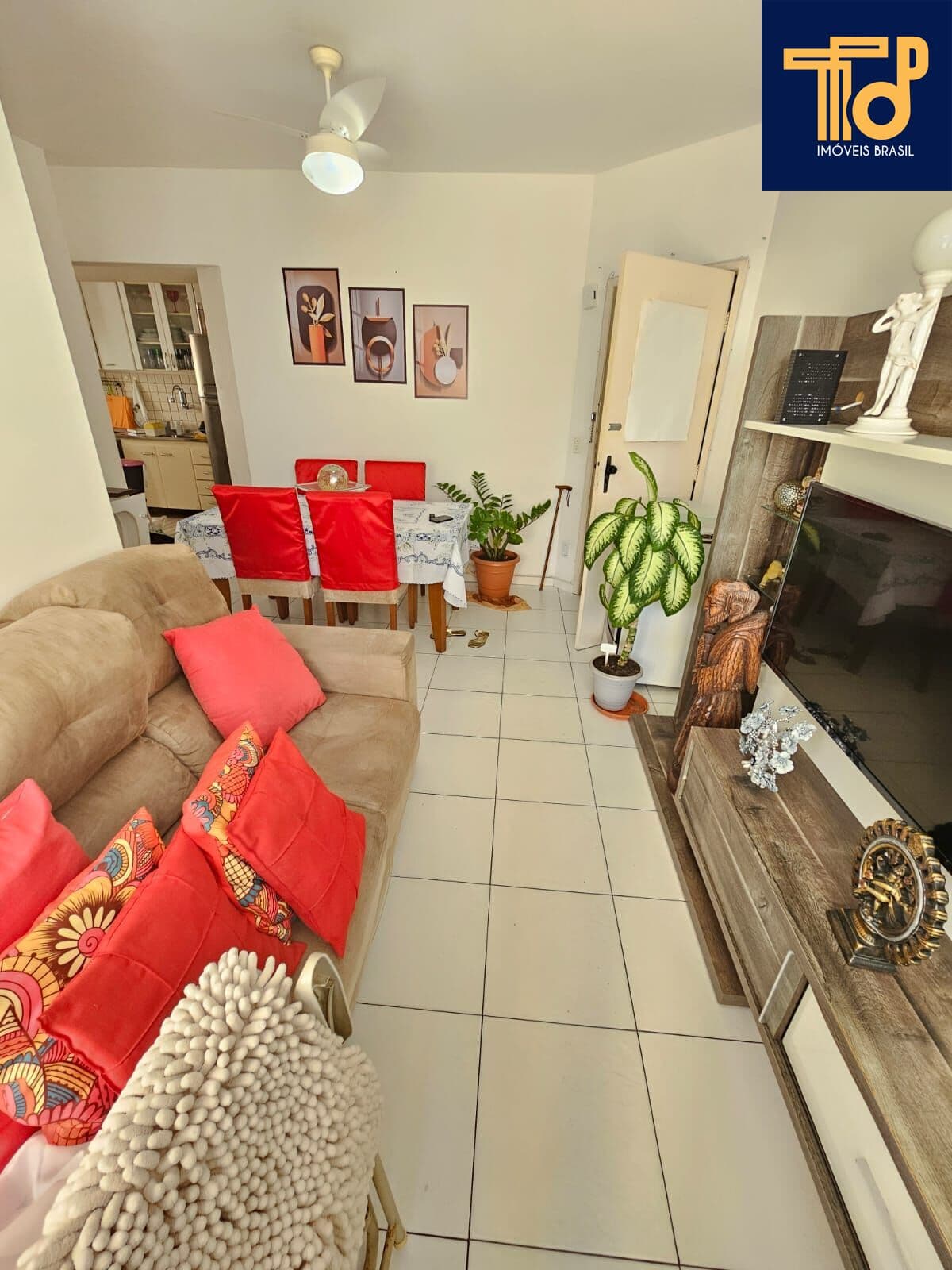 Apartamento no Imbui, com 2 dormitorios, sendo 1 suite, com vaga
