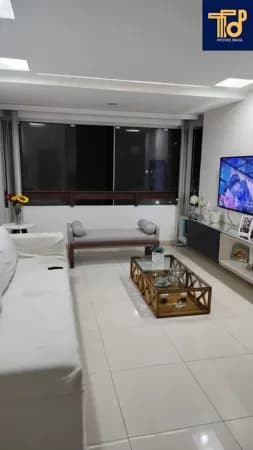 Apartamento Vista Mar no Jardim Armação | 3/4, Sendo 2 Suítes | Com 95m² | 2 Vagas de Garagem | Próximo à Praia, ao Salvador Shopping e aos Comércios Locais!