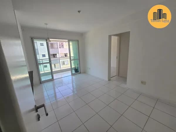 Apartamento na Barra, localização otima, com 45m², prédio com infraestrutura, 6 minutos do Farol da Barra