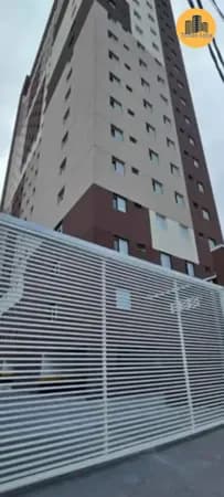 Apartamento na Vila Matilde, 2 dormitorios, a 7 minutos a pé da estação vila matilde, vista para a praça, nascente