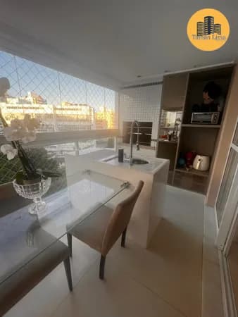 Apartamento em Alphaville, 3/4 sendo 2 suites, reformado, com 2 vagas