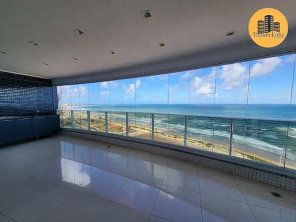 Apartamento Frente mar, no Hemispher 360, planta com 4 suites, decorado, na melhor prumada.
