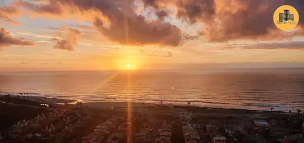 Apartamento Alto Padrão no Colina A de Patamares, vista mar, com 3 suites, com Closet, reformado