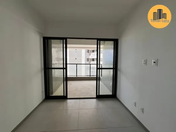 Apartamento em Jaguaribe, frente mar, prédio novo, com 1 quarto, e vaga privativa