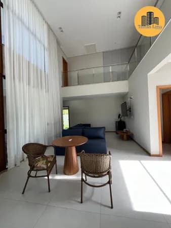 Casa Duplex em Guarajuba, apenas 350m da praia, com 5 suites, toda reformada, com piscina