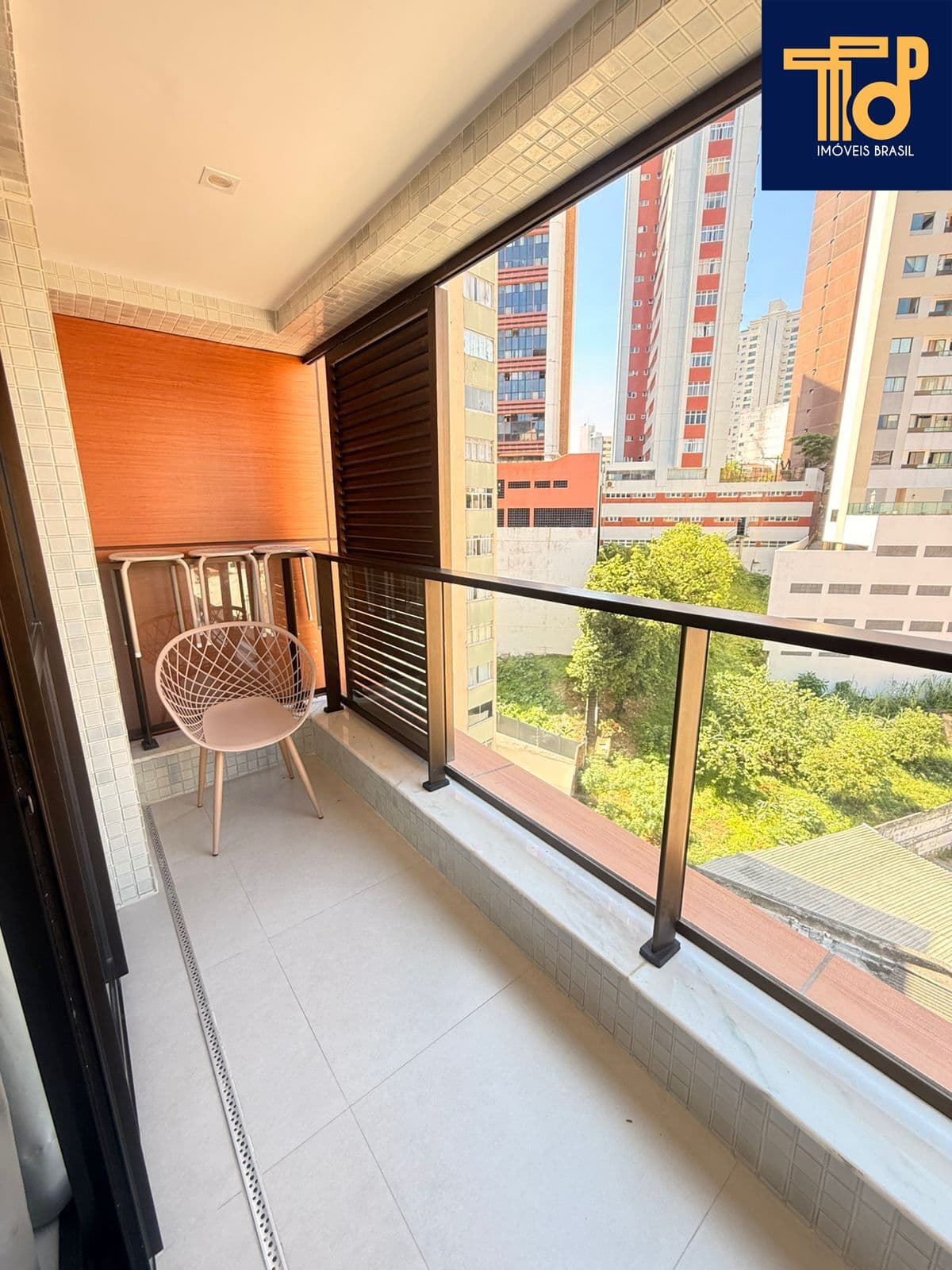 Apartamento na Barra, prédio novo, Studio ideal para investimento e moradia, proximo das principais avenidas