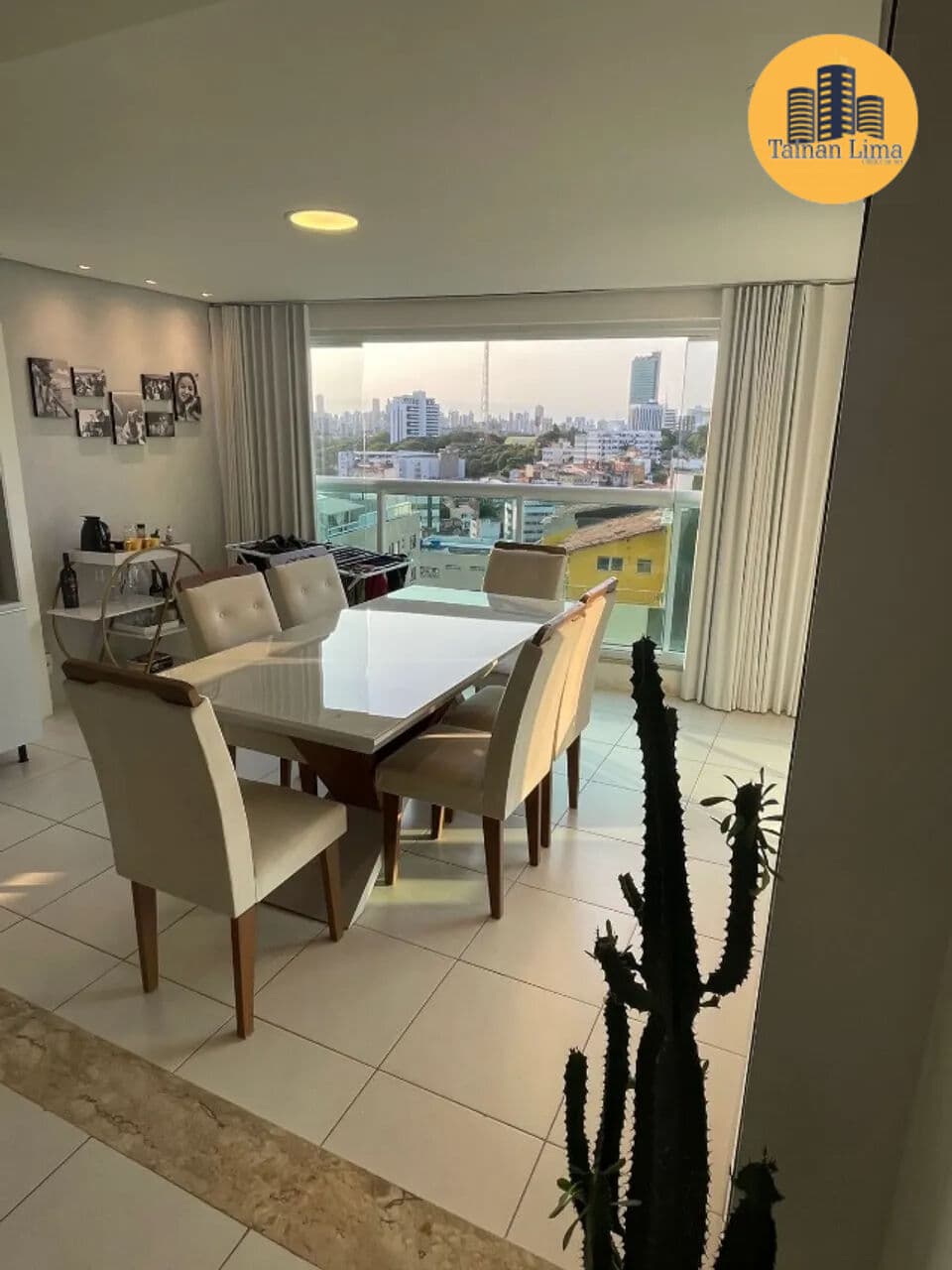 Apartamento no Rio Vermelho, proximo a praia, 1 dormitorio, no Celebration Garibaldi
