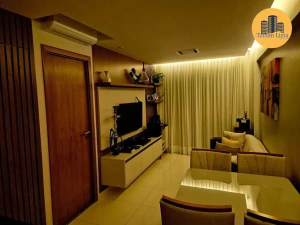 Apartamento em Itapuã, proximo da praia, com 1 dormitorio, prédio novo, reformado.