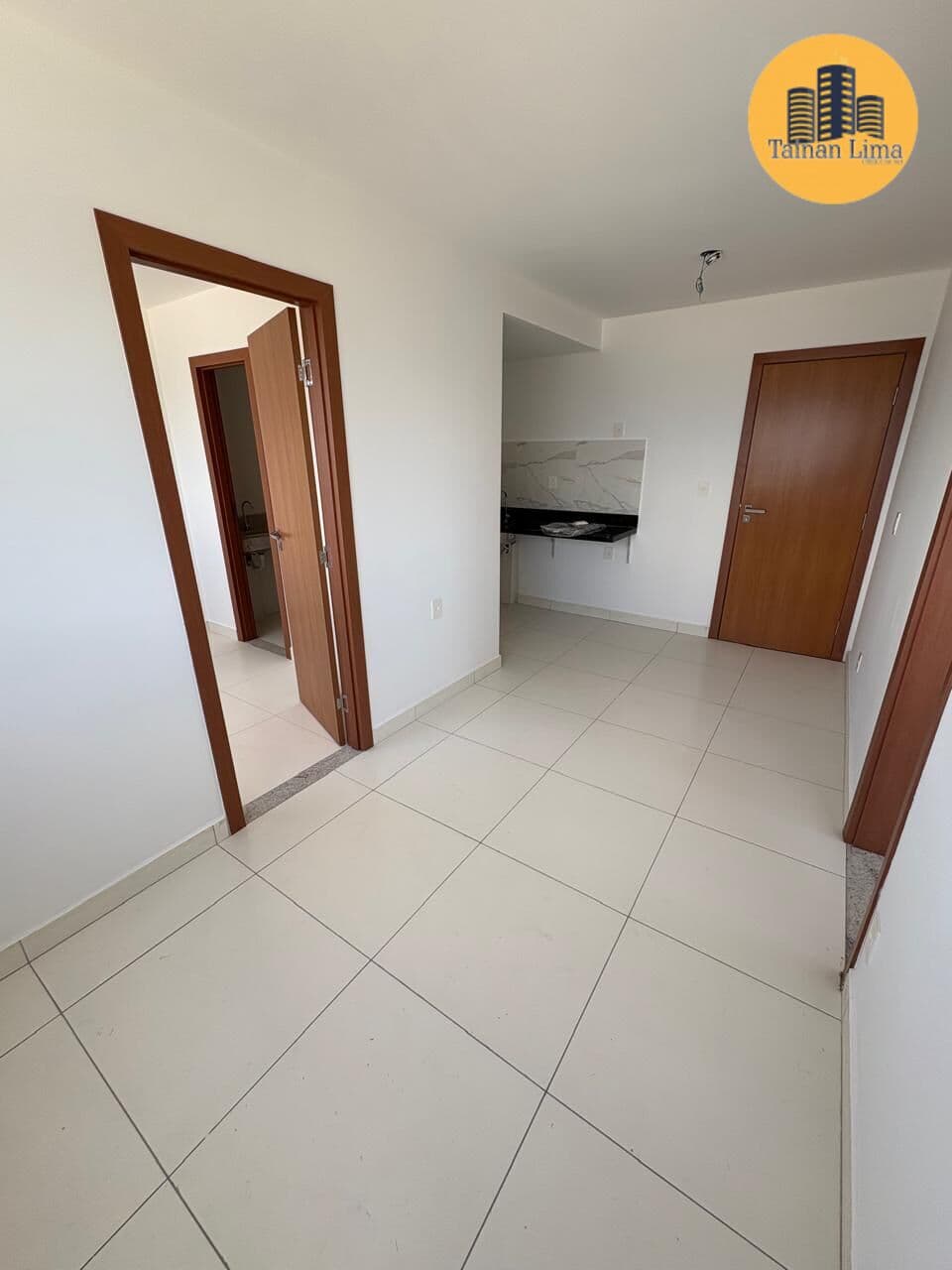 Apartamento em Piatã com 2 suítes, prédio novo, vista mar, com vaga, 1 vaga