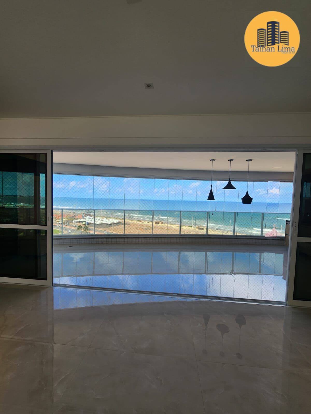 Apartamento no Hemispher 360, com 3 suites + closet, com 4 vagas, vista Mar, com 200m².