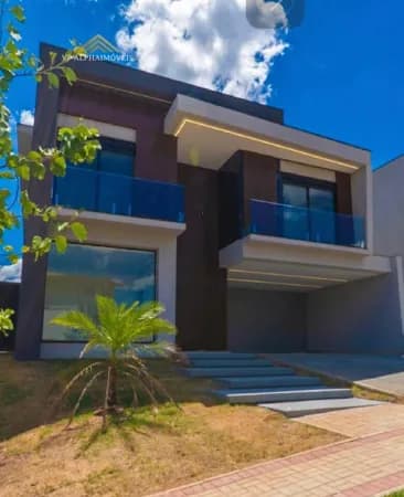 Casa novinha com linda vista