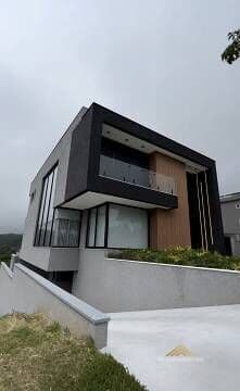 TOTALMENTO MOBILIADA NO TAMBORÉ 10 com vista