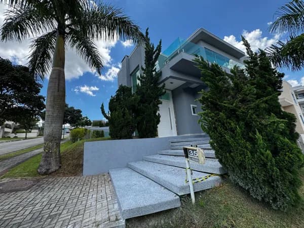 Esquina p/ locação