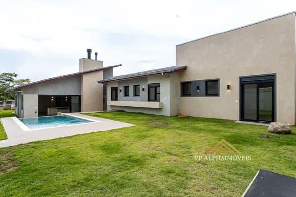 Casa Térrea excelente