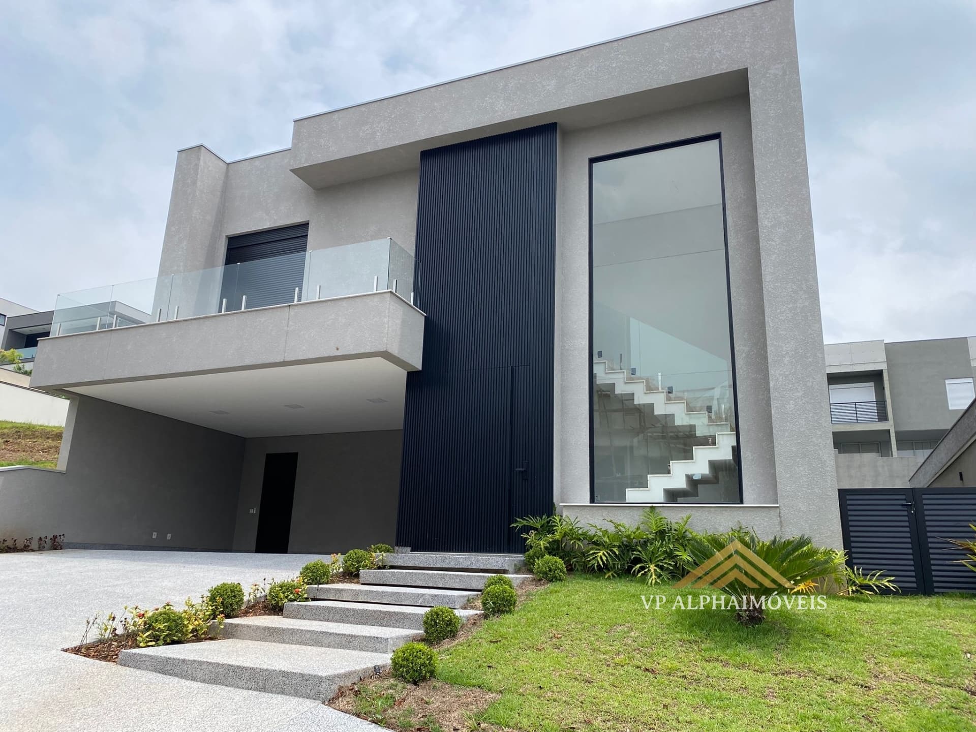 CASA NOVA para locação e venda