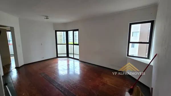 Apartamento em Barueri - Alphaville Centro Industrial e Empresarial/Alphaville.